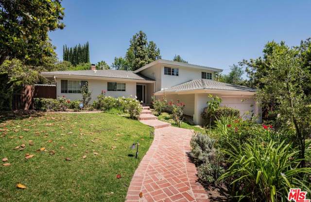 4415 Conchita Way photos photos