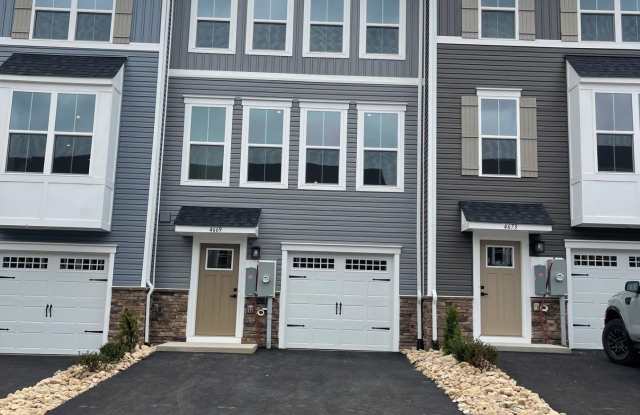 4669 DRYSDALE ST photos photos