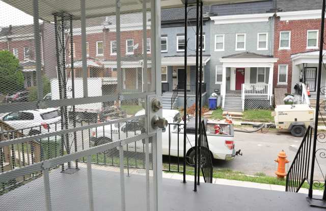 3903 Ridgewood Ave photos photos