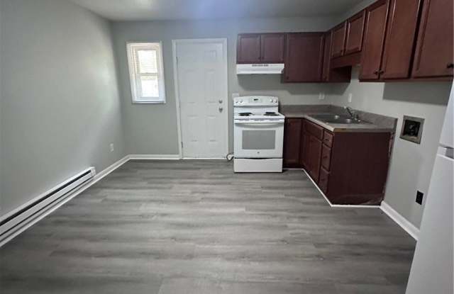 1051 Rulnick Street unit: B photos photos