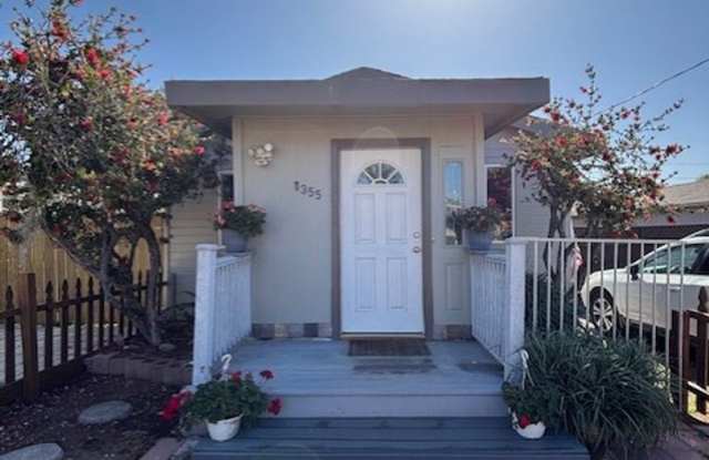 Oceano Gem! 2BR/2BA + Bonus Room, Private Patio & Extra Storage photos photos