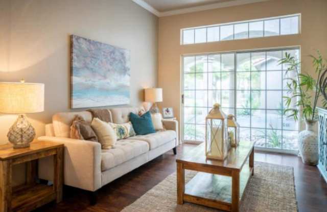 5733 S MoPac Expy Gallery 4