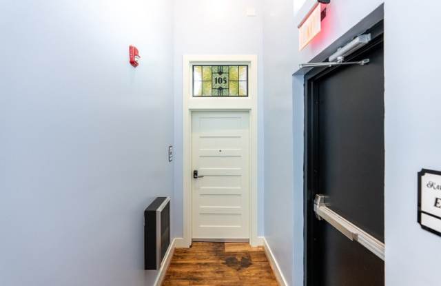 157-105 N. Main Street photos photos