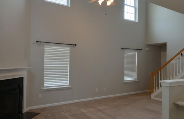 108 Lacombe Court Gallery 4