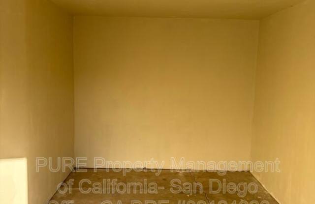 1124 Florence St photos photos