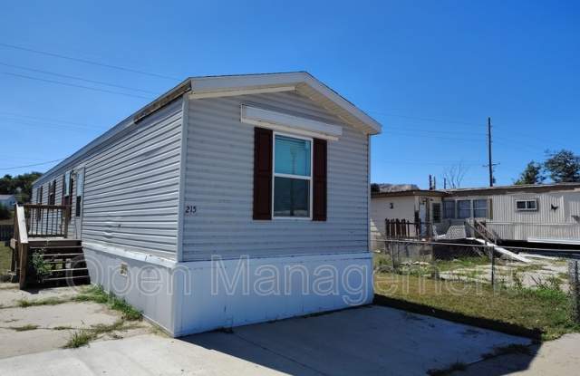 215 Hazeldeane Dr Gallery 1