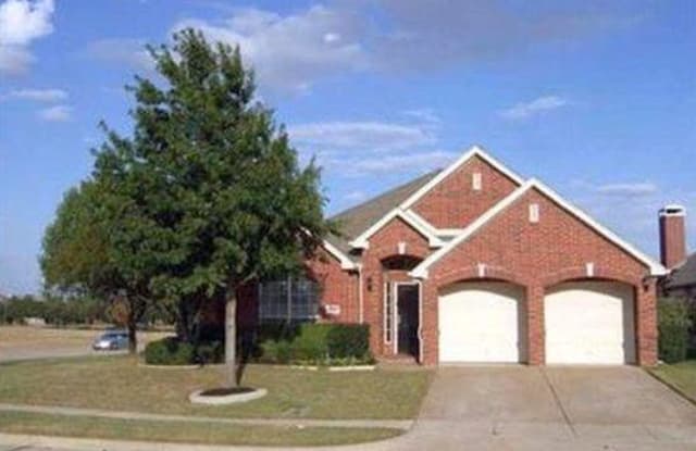 9436 PONDEROSA Trail - 9436 Ponderosa Trail, Irving, TX 75063