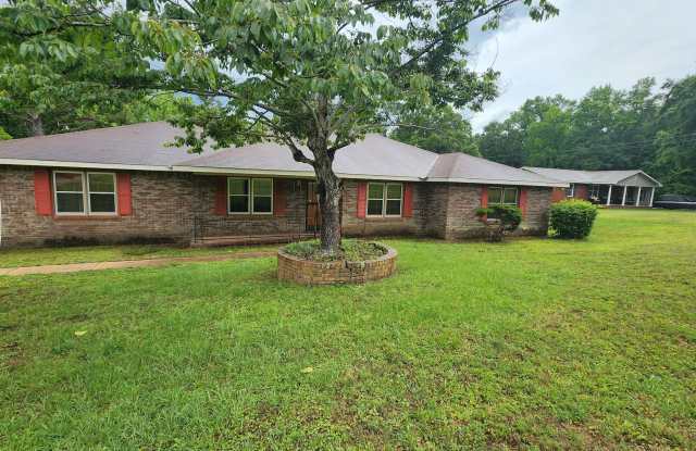 Spacious Home Near Fort Benning photos photos