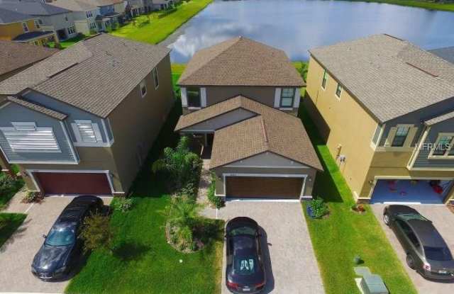 10214 Newminster Loop - 10214 Newminster Loop, Apollo Beach, FL 33573