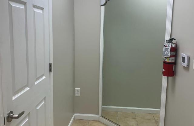 4813 DASHIELL Place Gallery 2