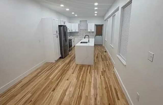 Newly Renovated Home in Brewerytown Gallery 4