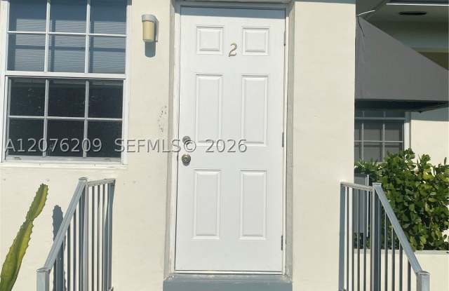 2145 Bay Dr Gallery 3
