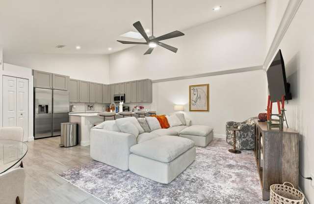 1343 Periwinkle Place Gallery 4