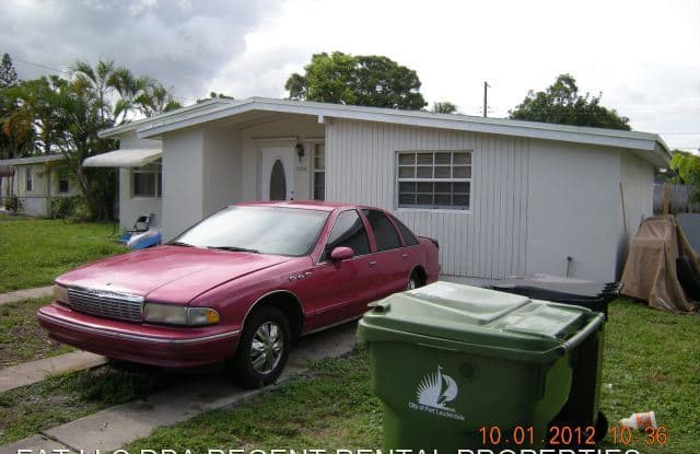 1728 NW 18 ST - 1728 Northwest 18th Street, Fort Lauderdale, FL 33311