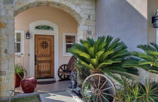 4543 Shavano Court photos photos