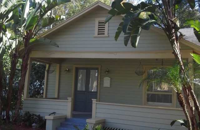 1406 Ridgewood Street Gallery 2