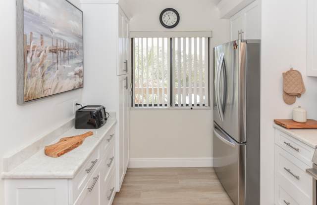 901 Seafarer Circle Gallery 4