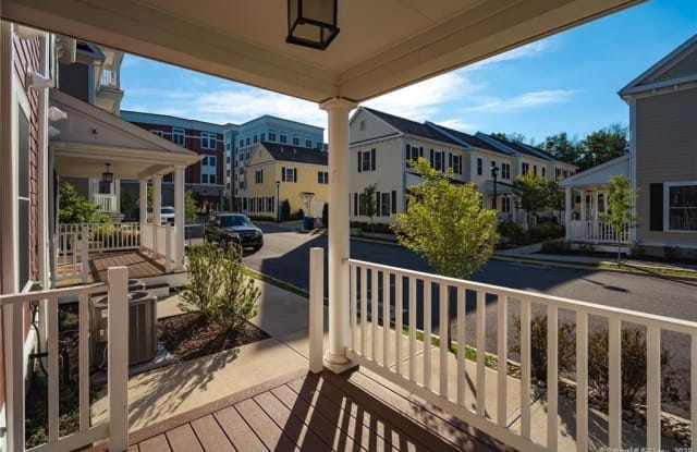 12 Sherwood Street - 12 Sherwood St, Storrs, CT 06268