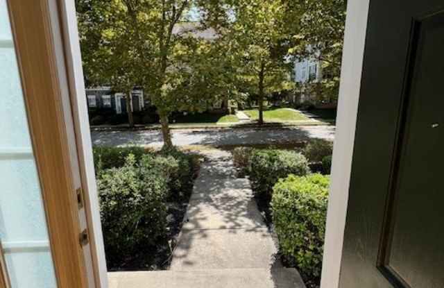 1914 CAVALIER LN Gallery 2