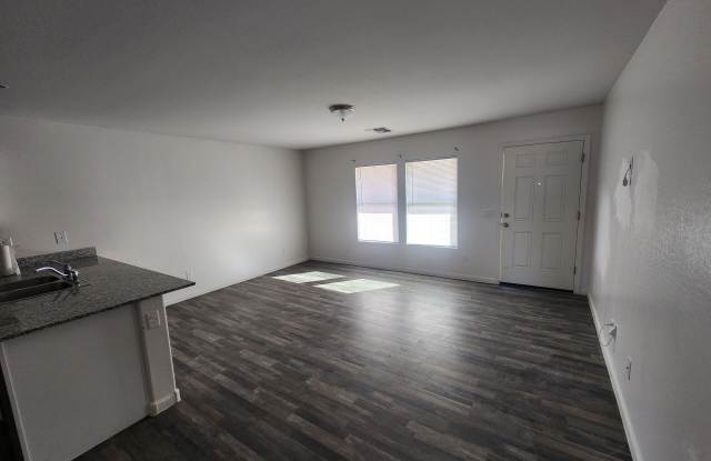 158 W TAYLOR Avenue Gallery 4