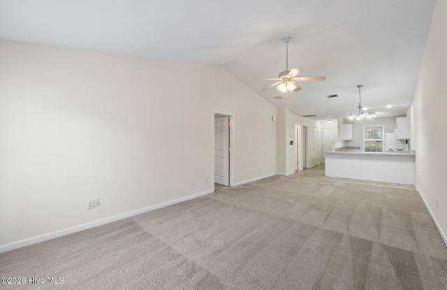 628 Mickelson Way Gallery 3