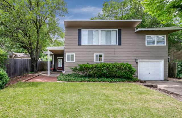 3401 E Bayley Dr photos photos