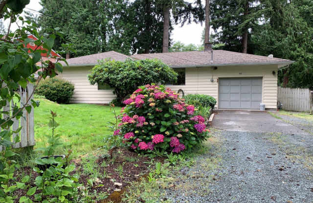 1011 North 14th Street - 1011 North 14th Street, Mount Vernon, WA 98273