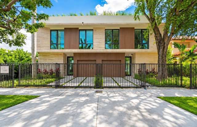 3171 matilda st Gallery 1