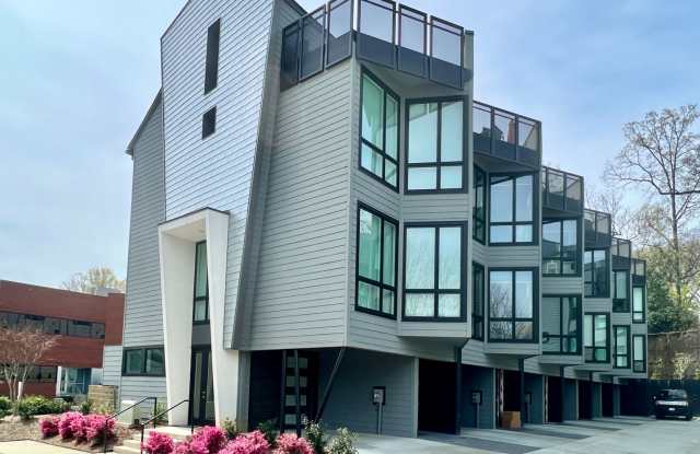 Modern Townhome with Roof Terrace in Dilworth Neighborhood Charlotte NC photos photos Modern Townhome with Roof Terrace in Dilworth Neighborhood Charlotte NC photos photos