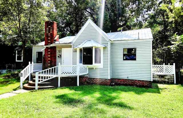 Charming 2 Bedroom Home in Gadsden! photos photos