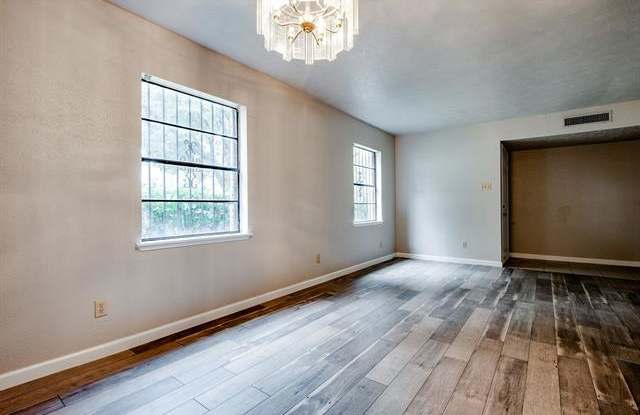 7008 Nandina Drive Gallery 4