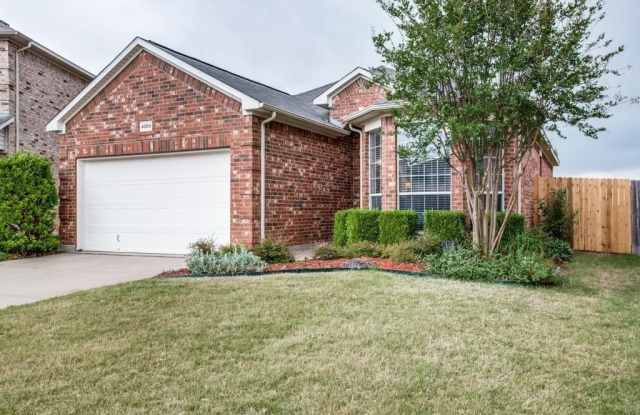 4009 Claymore Lane Gallery 2