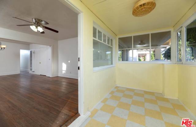 1553 West VERNON Avenue Gallery 2