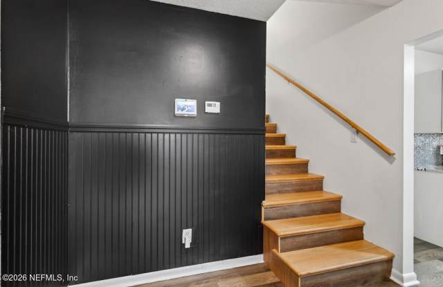 436 SATURN Lane W Gallery 3