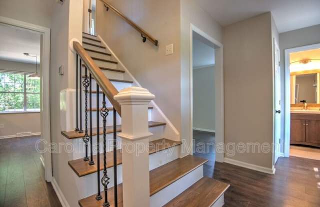 11205 Vintage Ln Gallery 3