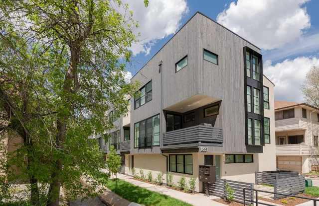 1831 22nd St photos photos