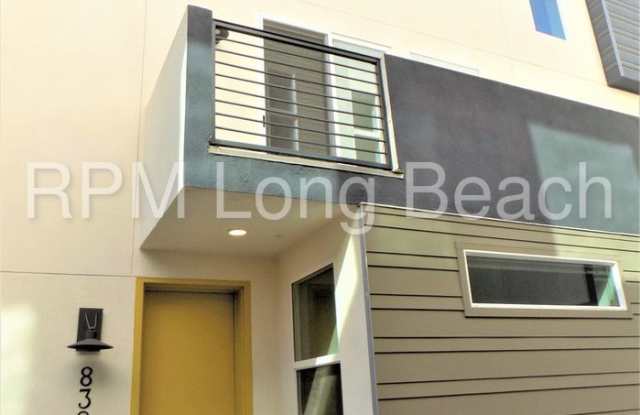 832 Aloe Place Gallery 2