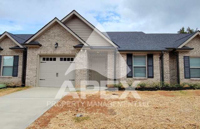 2Bd/2 Ba Single Level Condo w/1-Car Garage in North Knoxville! Gallery 1