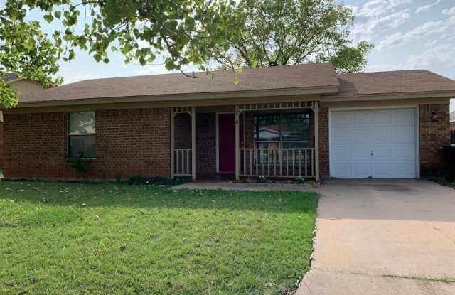 7910 White Boulevard photos photos