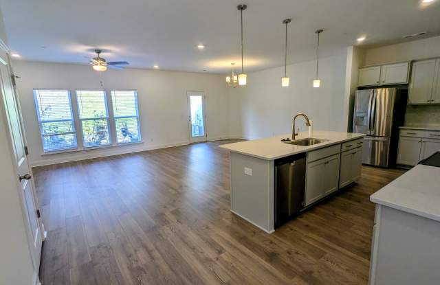 1100 June Wilde Ridge - 1 Gallery 4