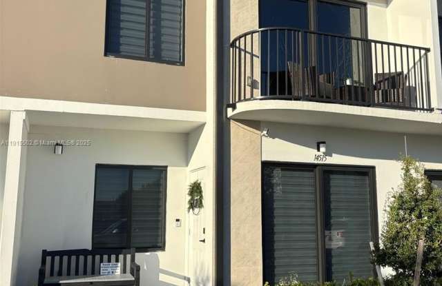 14515 SW 261st St photos photos