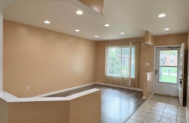 40442 Shakespeare Drive Gallery 2