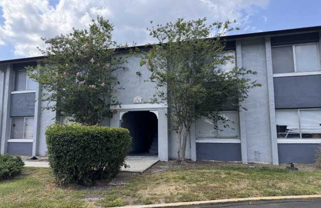 4731 South Texas Avenue - 1Apt C Gallery 1