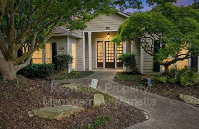 1250 Parkwood Cir. SE Gallery 1