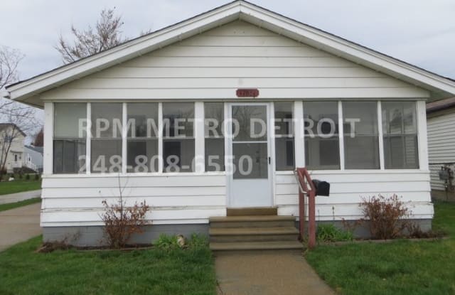 17631 Longfellow Street - 17631 Longfellow Street, Roseville, MI 48066