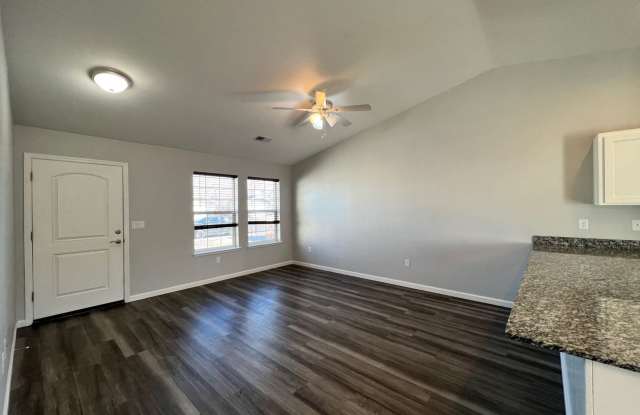 1318 Tommy Trail Gallery 2