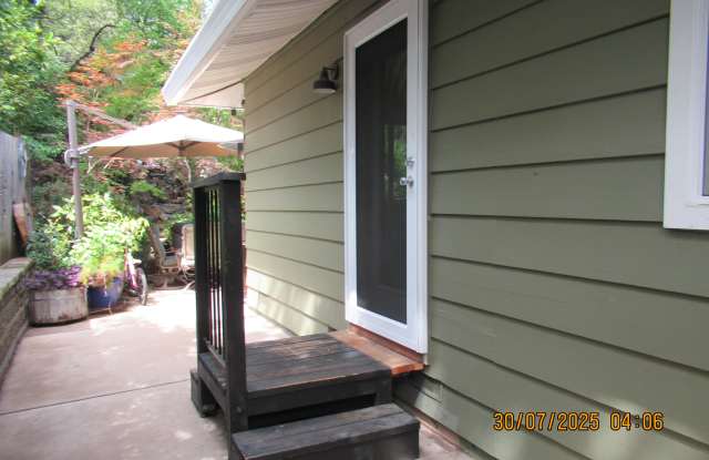 139 Carson Ave photos photos