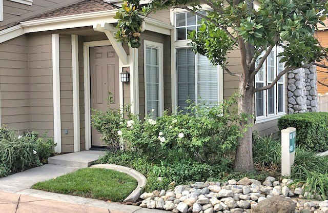 444 Middlebury Court Gallery 2
