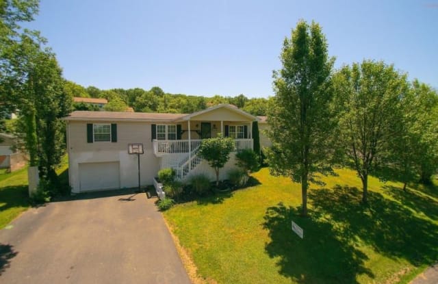239 Terrace Avenue - 239 Terrace Avenue, Trucksville, PA 18708