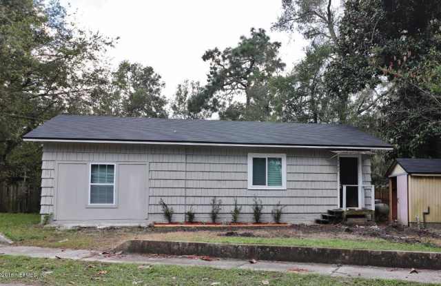 9742 HIGHLAND AVE - 9742 Highland Avenue, Jacksonville, FL 32208